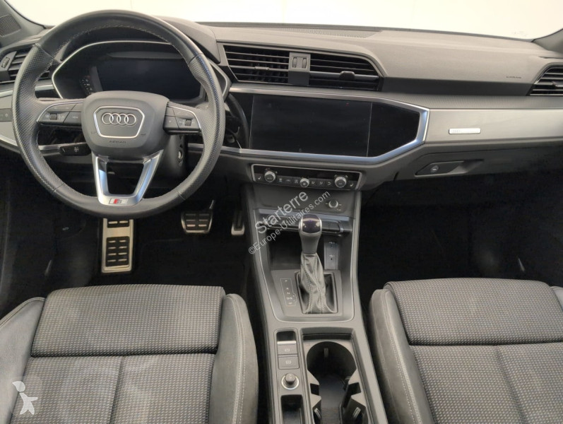 Véhicule utilitaire Audi Q3
