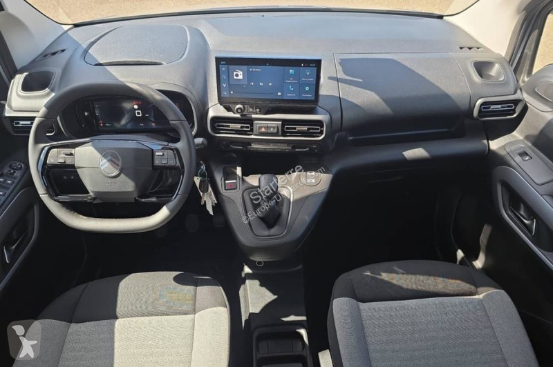 Véhicule utilitaire Citroën  BERLINGO CABINE...