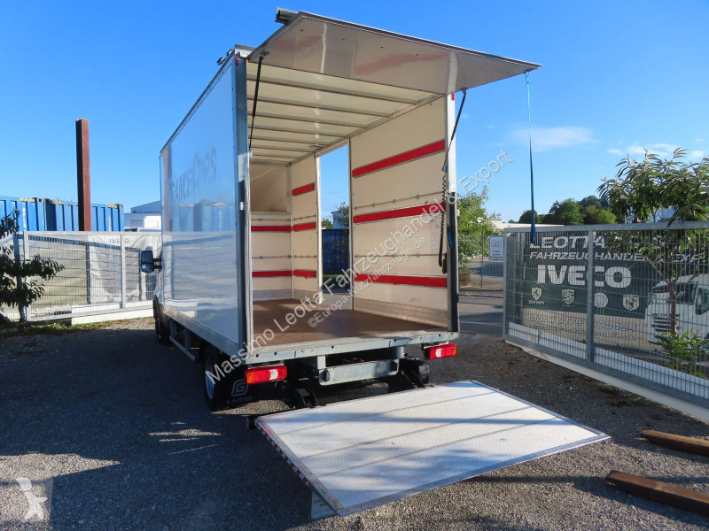 Furgoneta Iveco 35C16 3,0  Seitl Tür FZ.102