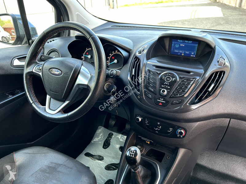 Коммерческий автомобиль Ford Transit 1.5 TDCI...