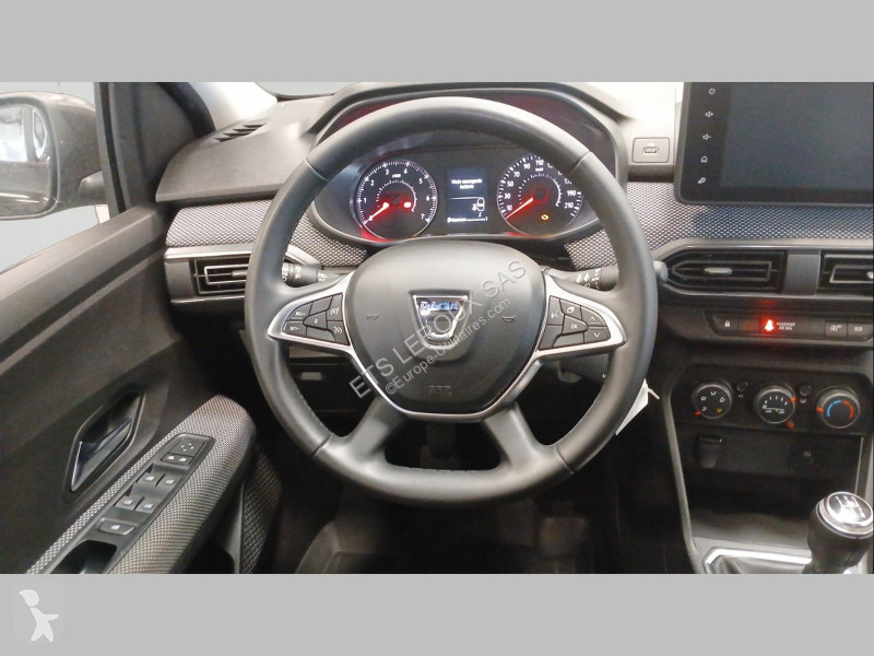 Užitkové vozidlo Dacia SANDERO