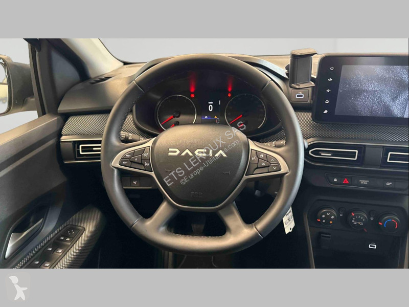 Užitkové vozidlo Dacia SANDERO