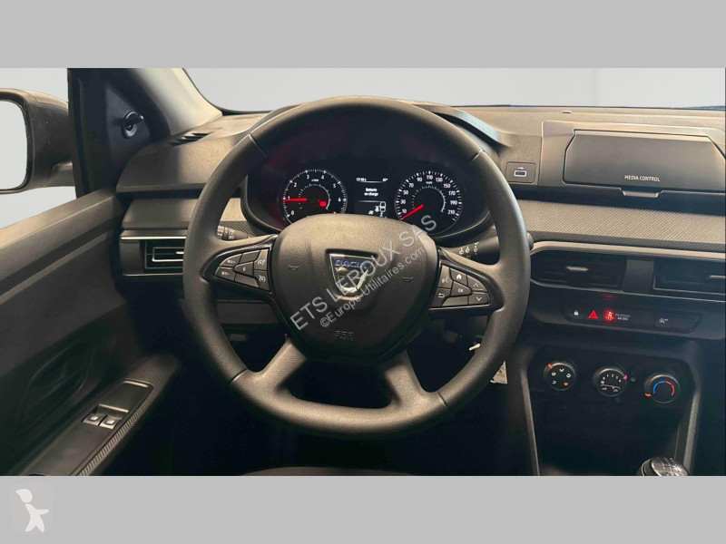 Užitkové vozidlo Dacia SANDERO