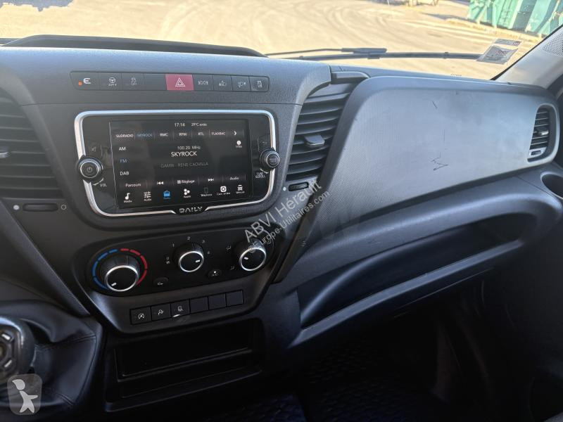 Furgoneta Iveco 35S14V12 CAMERA DE RECUL...