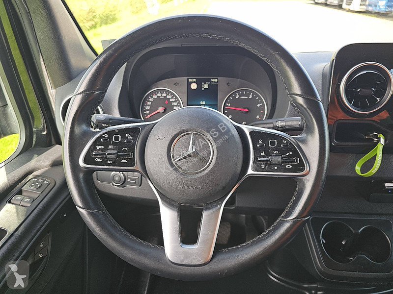 Haszongépjármű Mercedes 317 L2H2 LED Mbux10 Navi