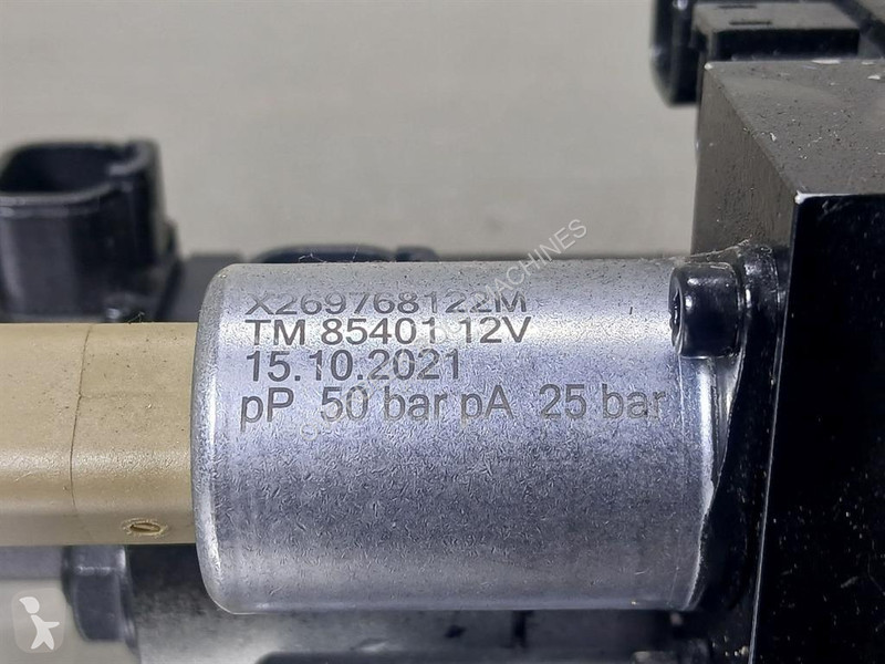 Užitkové vozidlo Yanmar V8-5606660627-Walvoil...