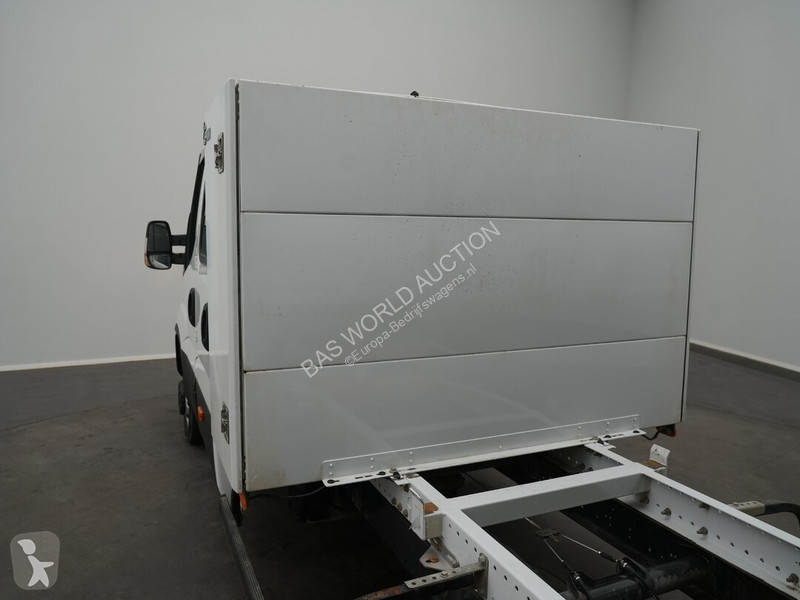 Furgoneta Iveco 35C14