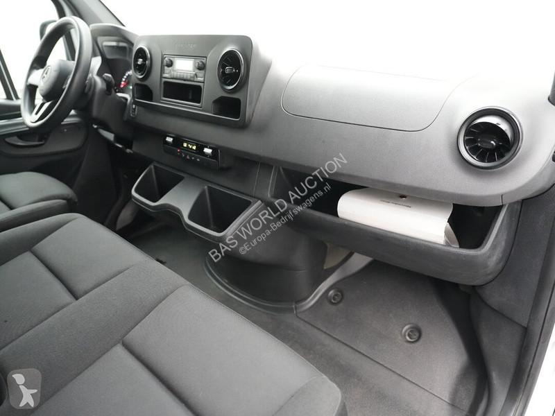 Haszongépjármű Mercedes 312