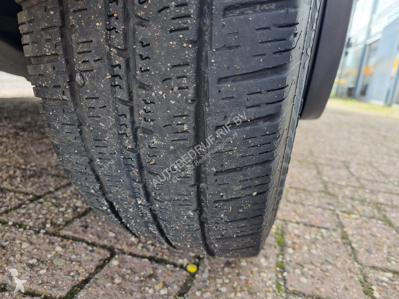 Haszongépjármű Mercedes 516 CDI