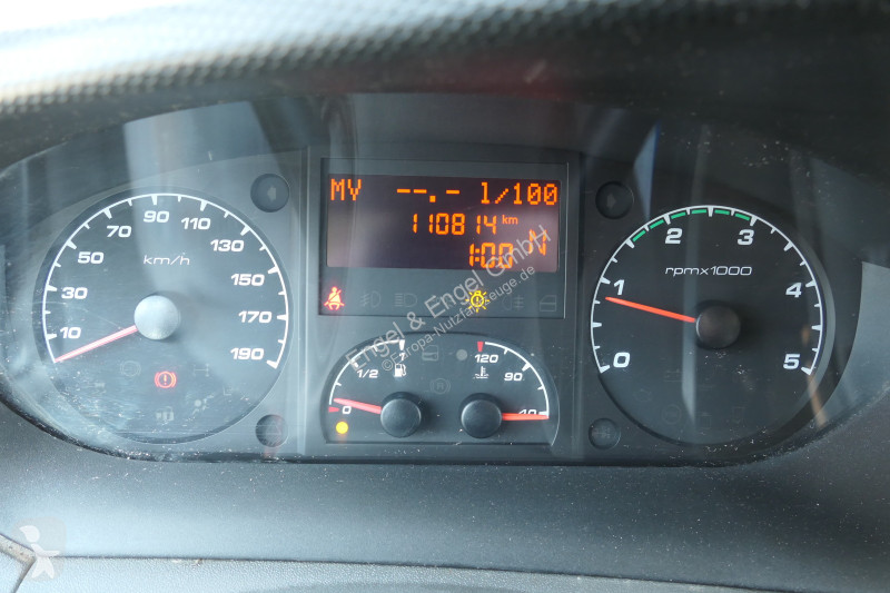Haszongépjármű Iveco Daily 35 S11 C30C...