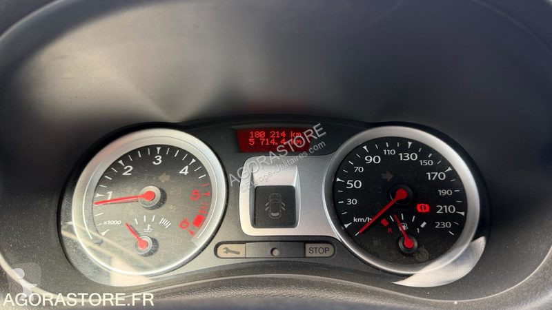 Veículo utilitário Renault CLIO