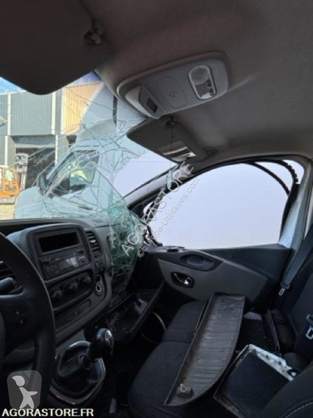Veículo utilitário Renault TRAFIC