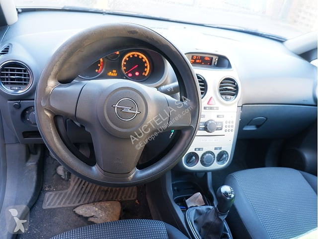 Veículo utilitário Opel