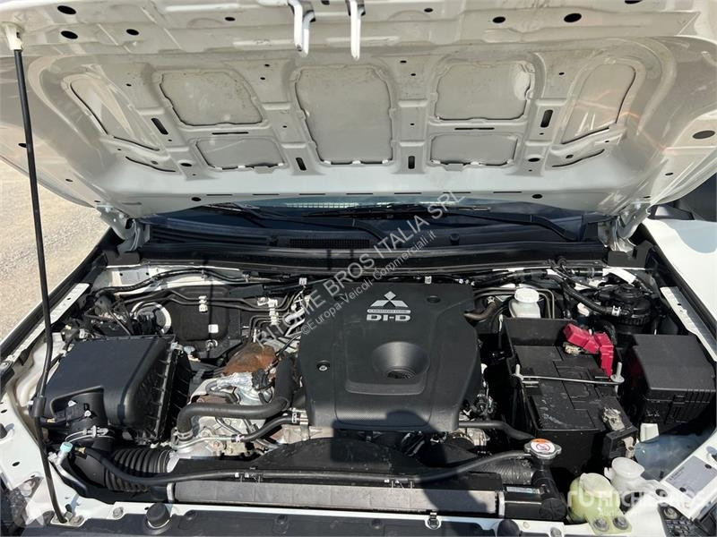 Veículo utilitário Mitsubishi