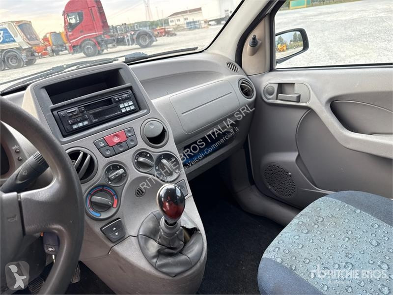 Veículo utilitário Fiat Cargo Van