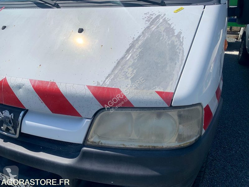 Véhicule utilitaire Peugeot BOXER