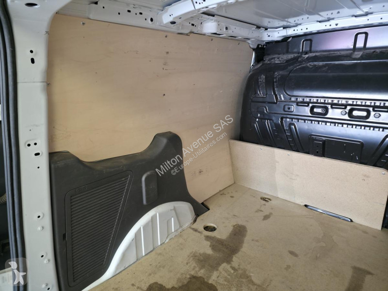 Véhicule utilitaire Ford