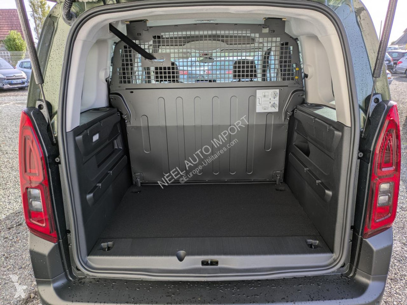 Véhicule utilitaire Citroën REMORQUE CARGO VAN
