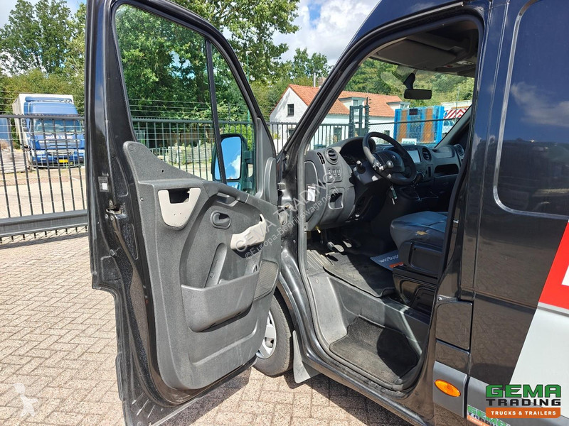 Užitkové vozidlo Renault Euro6B - L3H2 - Rear...