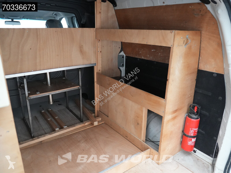 Véhicule utilitaire Hyundai H300 136PK L2H1...