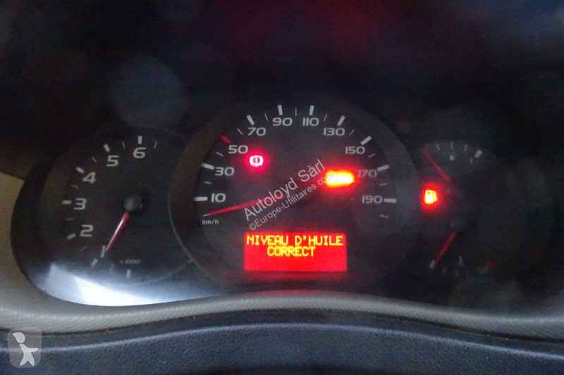 Véhicule utilitaire Renault MASTER 2,3 DCI 125