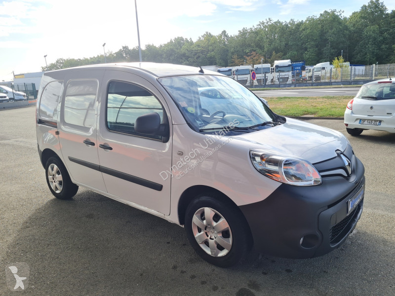 Véhicule utilitaire Renault 1.5 BLUE DCI 95CH...