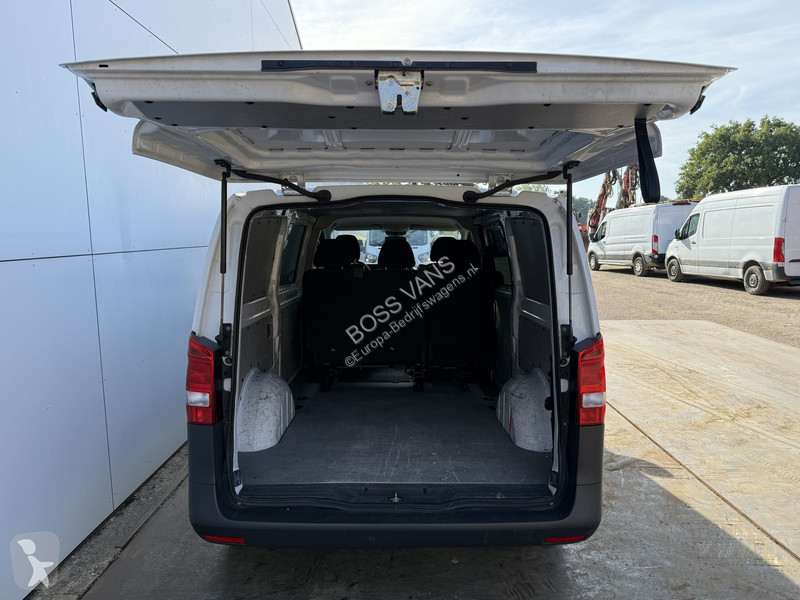 Véhicule utilitaire Mercedes 114 1.9 CDI DC L3...