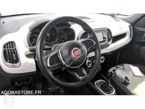 Véhicule utilitaire Fiat 500