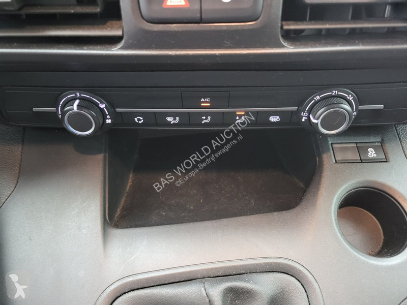 Véhicule utilitaire Opel 1.5D L2H1 Edition