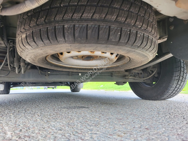 Véhicule utilitaire Ford 300 2.0 TDCI L1H1...