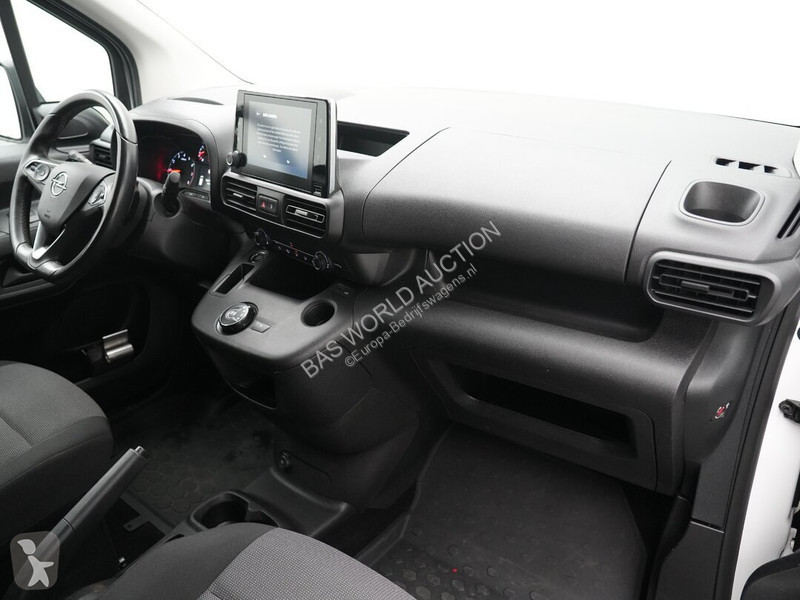 Véhicule utilitaire Opel 131PK