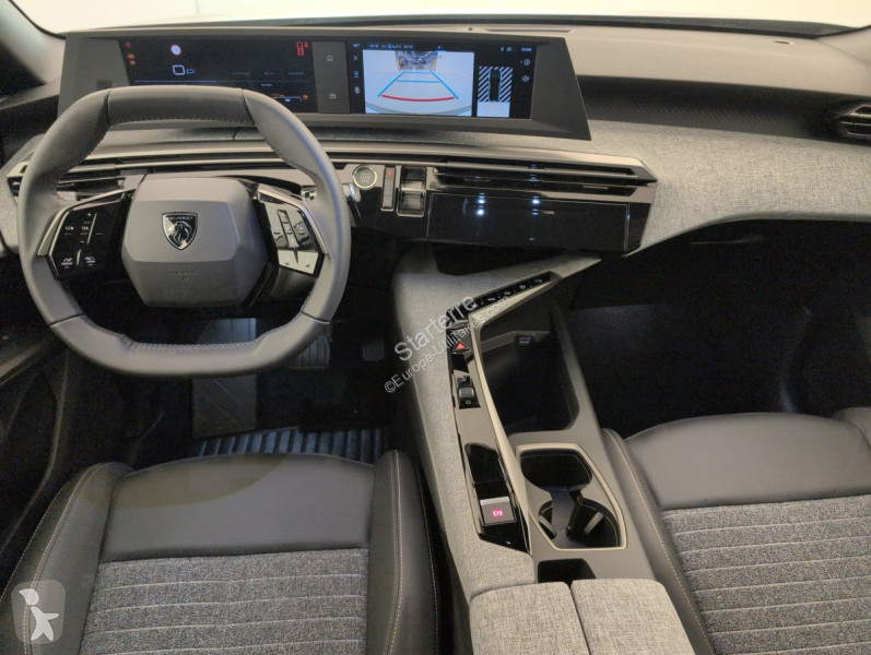 Véhicule utilitaire Peugeot