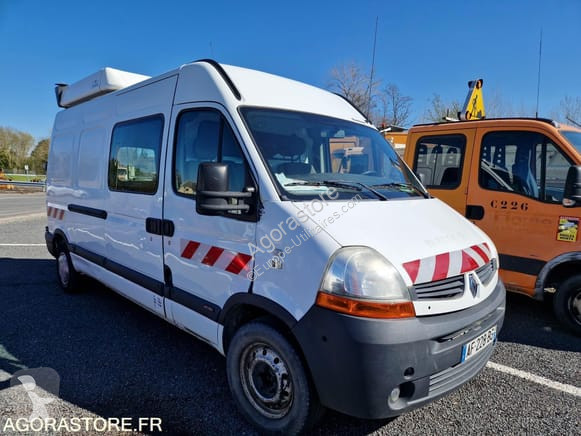 Véhicule utilitaire