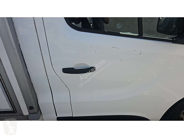 Véhicule utilitaire Renault TRAFIC