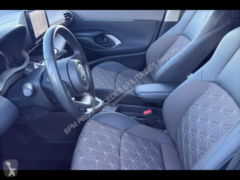 Veicolo commerciale Toyota 116h Collection MY22