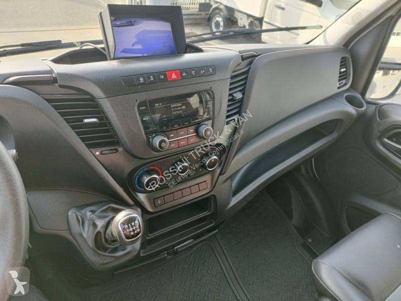 Veicolo commerciale Iveco 35C16 D