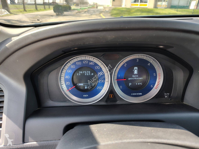 Коммерческий автомобиль Volvo D5 2.4L