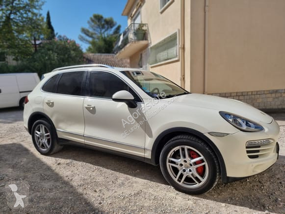 Коммерческий автомобиль Porsche CAYENNE