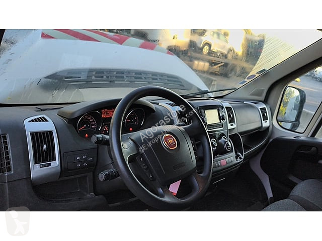 Коммерческий автомобиль Fiat DUCATO