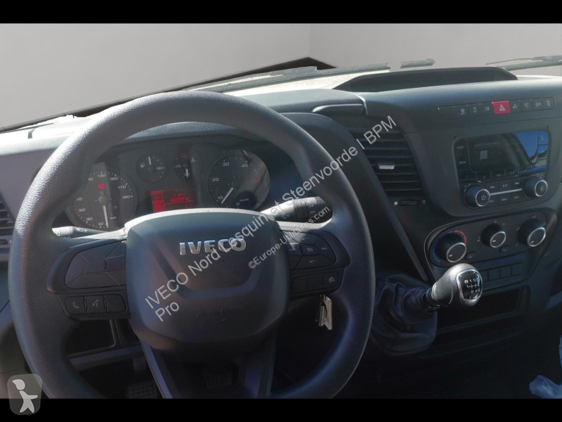 Iveco CCb 35C16H empattement 4100 3.0 CAISSE...