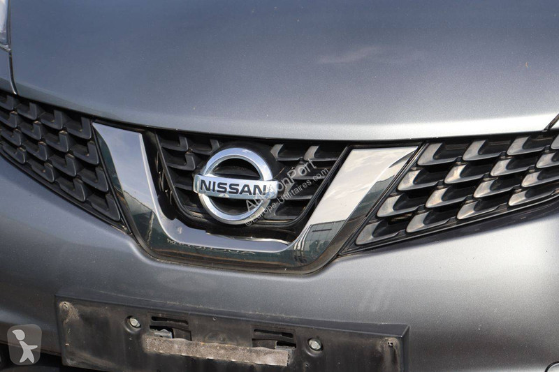 Nissan  van