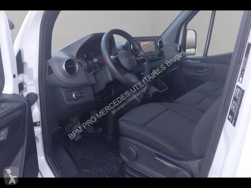 Коммерческий автомобиль Mercedes Fg 315 CDI 37...
