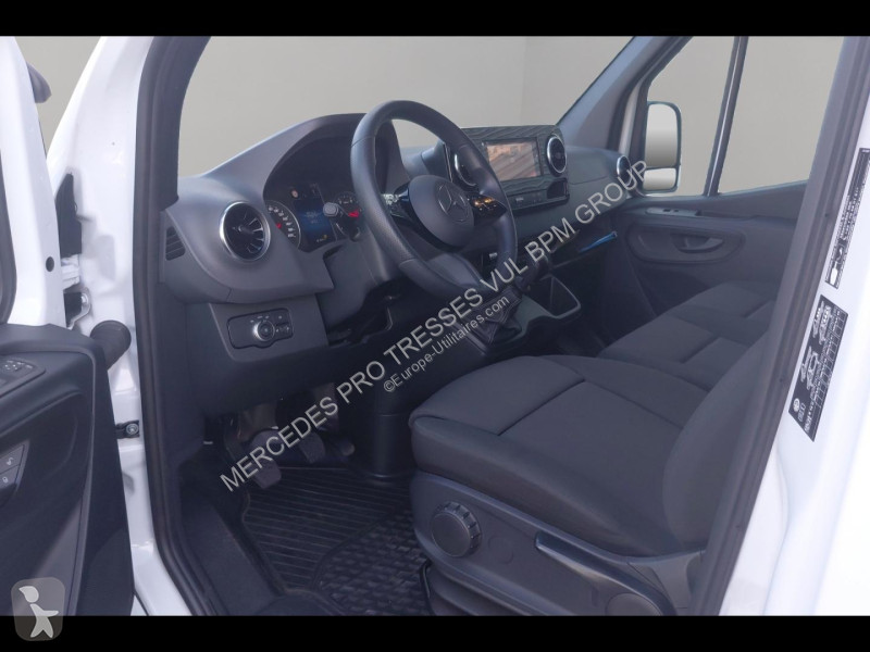 Коммерческий автомобиль Mercedes Fg 315 CDI 37...
