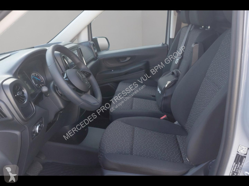 Коммерческий автомобиль Mercedes Vito Fg 112...