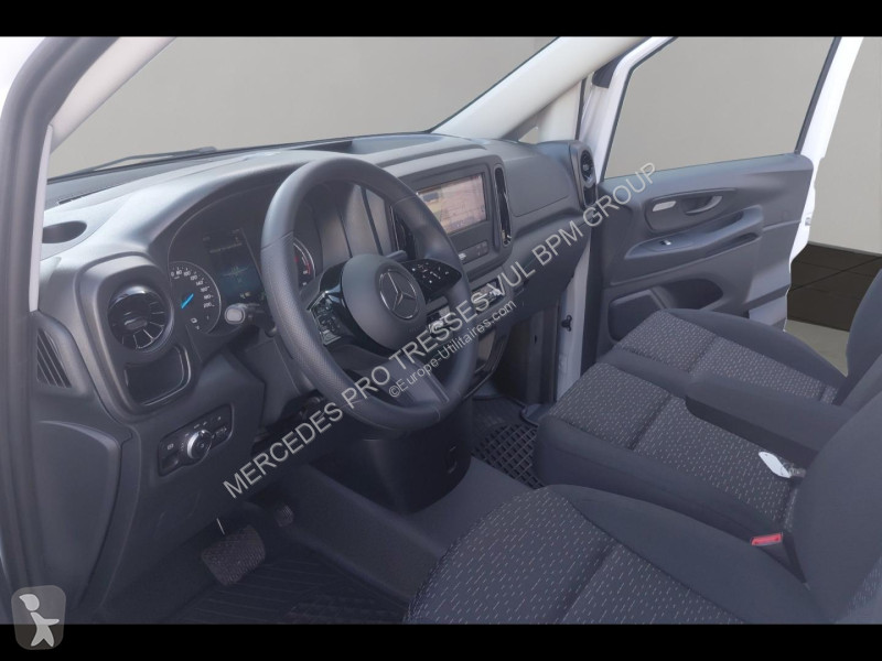 Коммерческий автомобиль Mercedes Vito Fg 112...