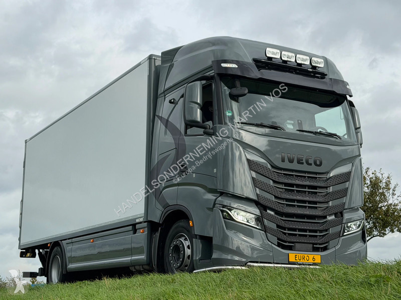 Nyttofordon Iveco  S-WAY