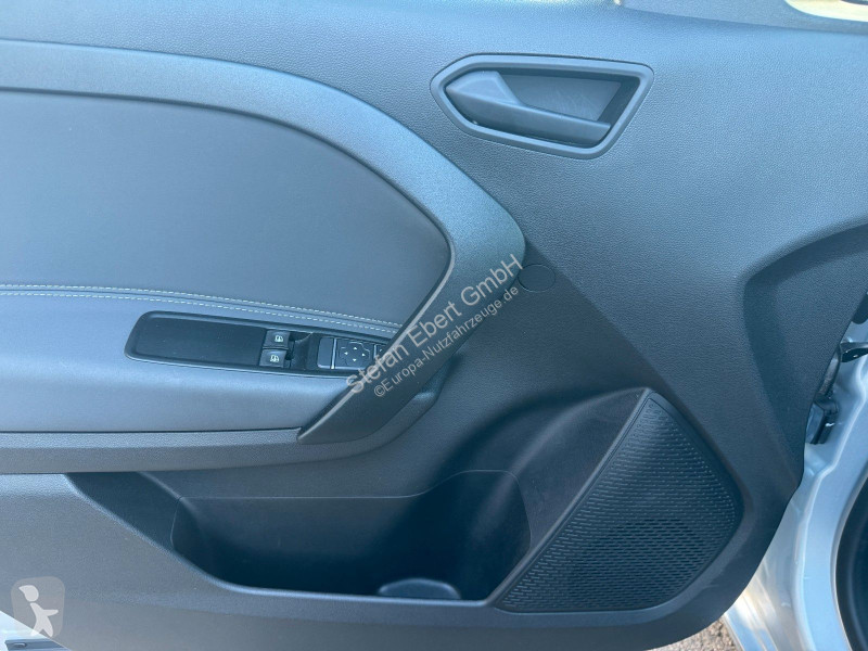 Nyttofordon Mercedes T 180 d MBUX Tempomat