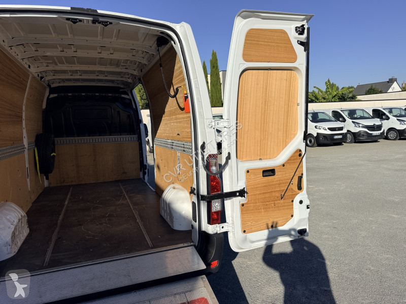 Nyttofordon Renault 2.3 DCI 145