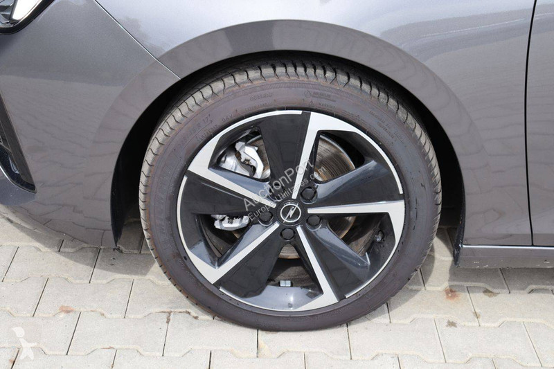 Nyttofordon Opel Sports Tourer