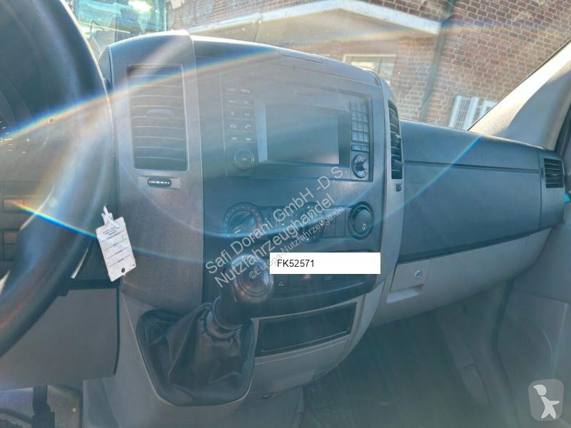 Veículo utilitário Mercedes II Kasten CDI+ROM